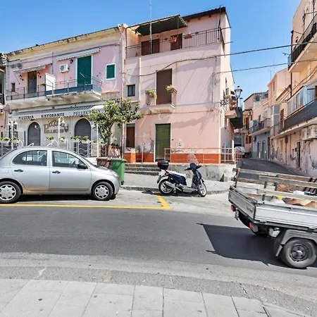 La Finestra Dei Ciclopi Appartement *